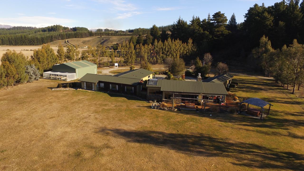 Mt Maude Country Lodge ทะเลสาบฮาเวอา ภายนอก รูปภาพ